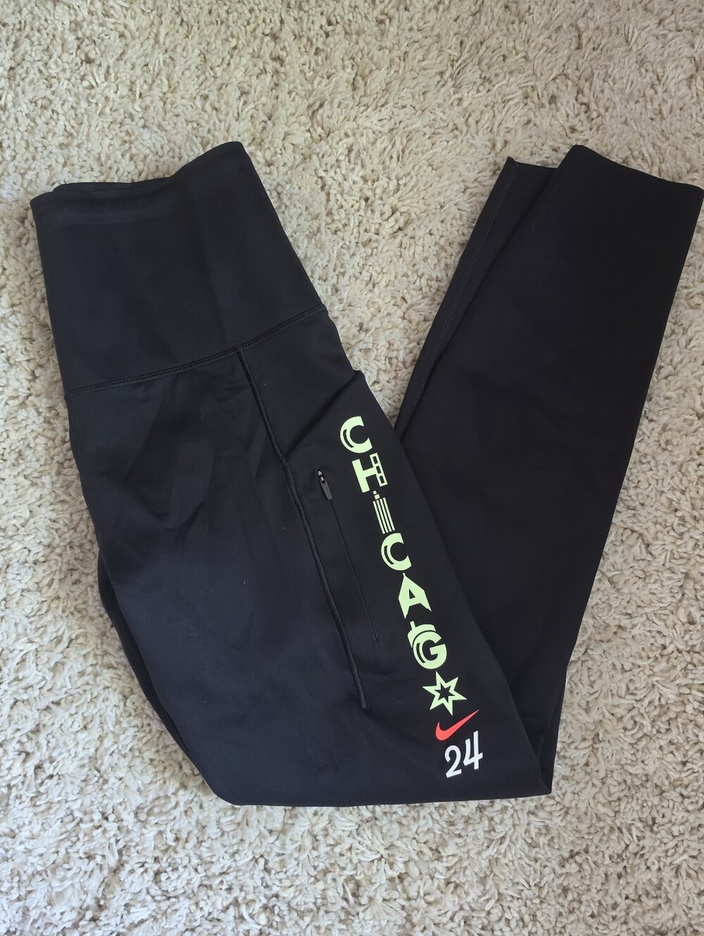 NWT Nike Womans Chicago 2024 High Rise 7/8 Black Leggings